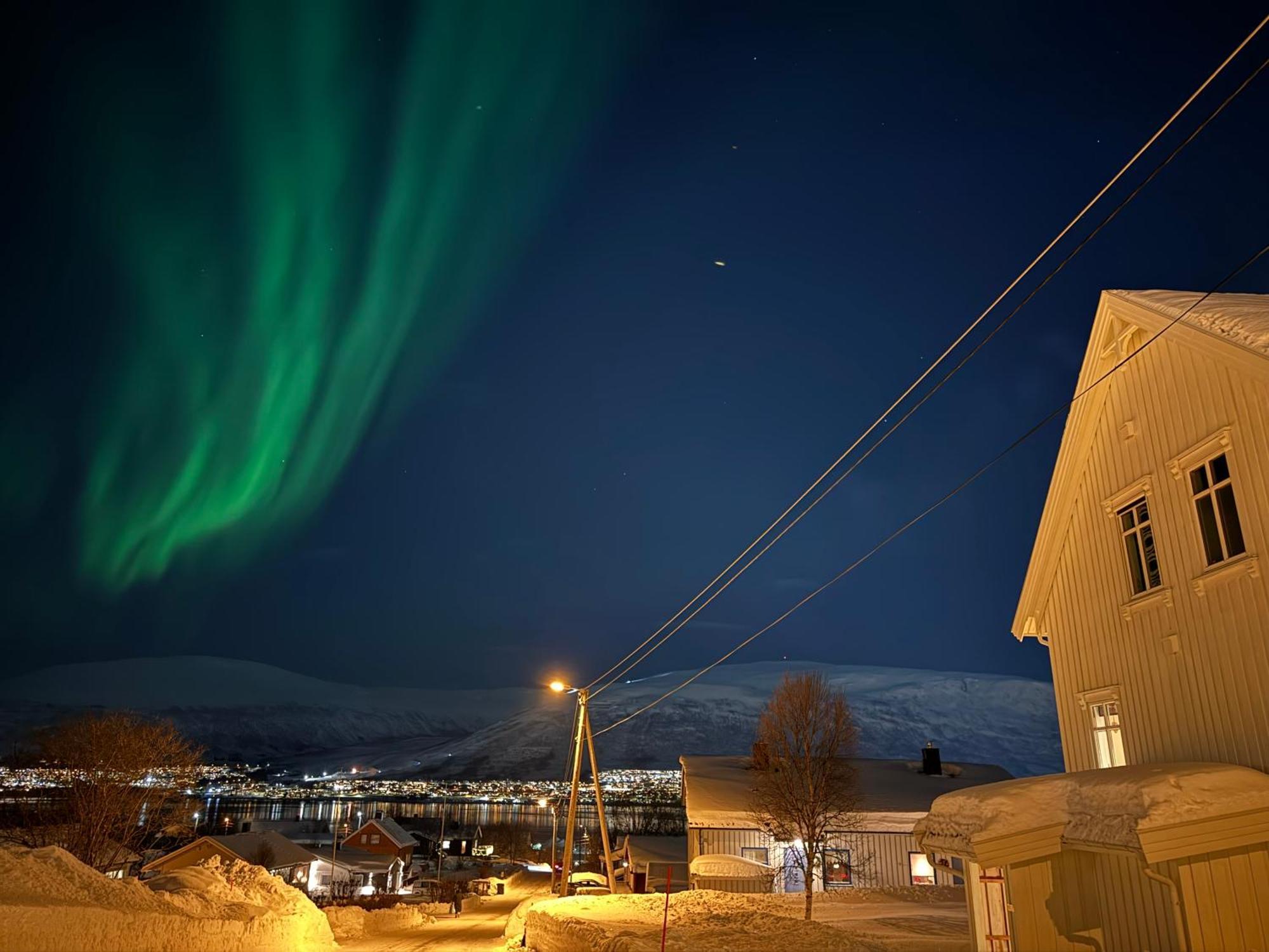 Arctic Retreat - Spacious Next To Amazing Nature