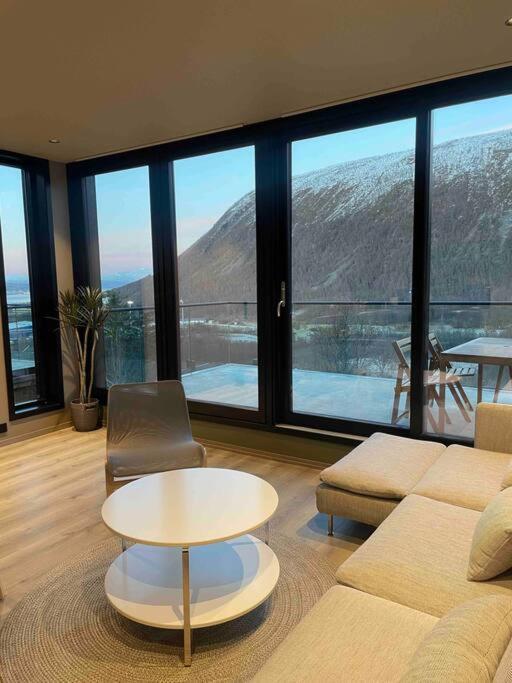 Appartement New, Modern With Fantastic View Tromsø
