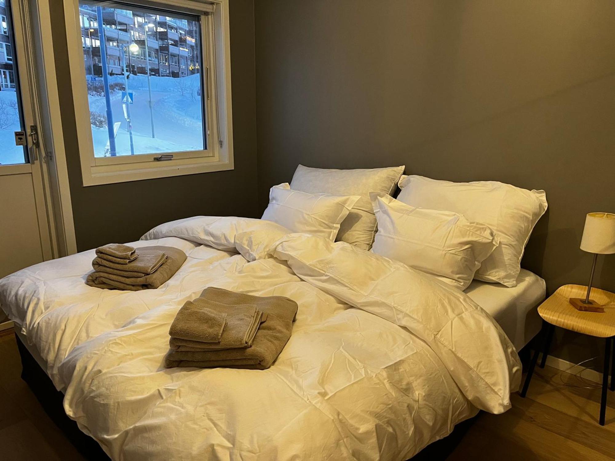 Nydelig Rekkehus Med En Av Byens Beste Utsikter! * Tromsø