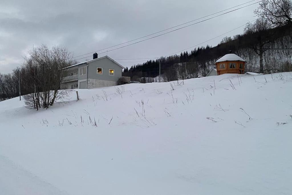Holiday home Skogstad Ferie Og Fritid Tromso