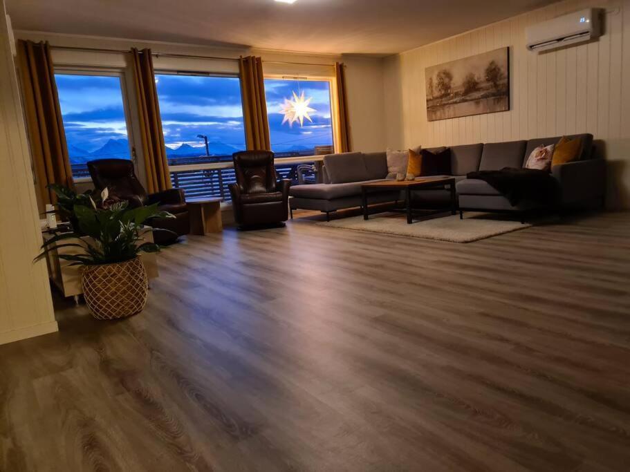 Stunning Luxury B