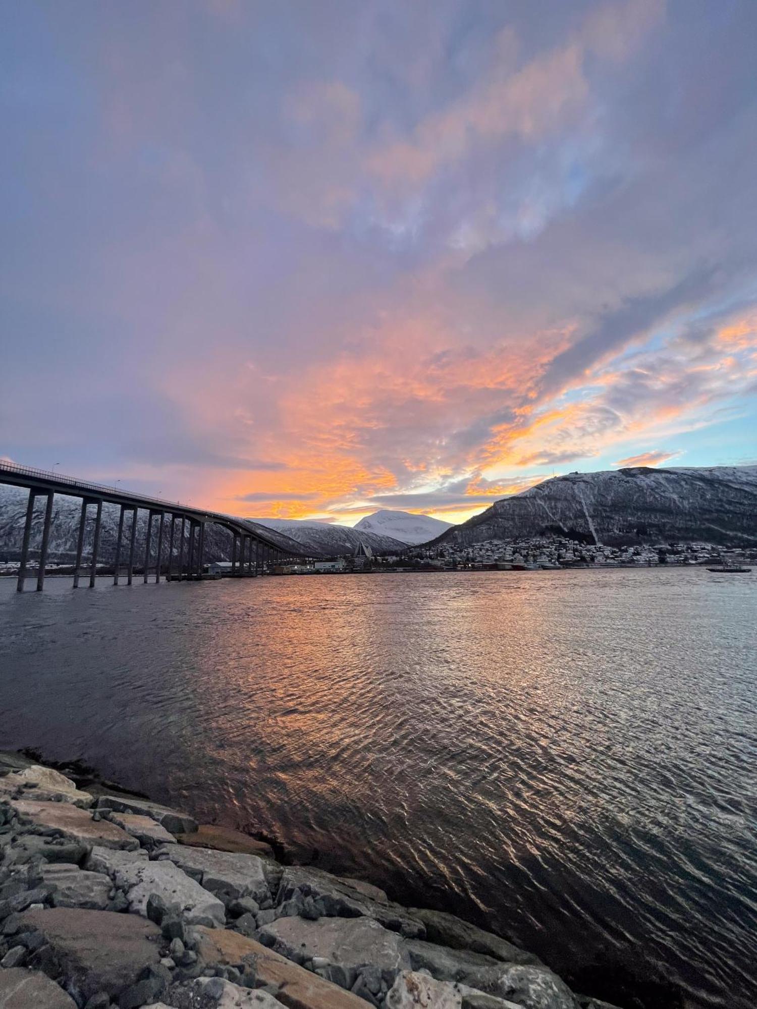 At The Docks Vervet, Fantastic Views * Tromsø