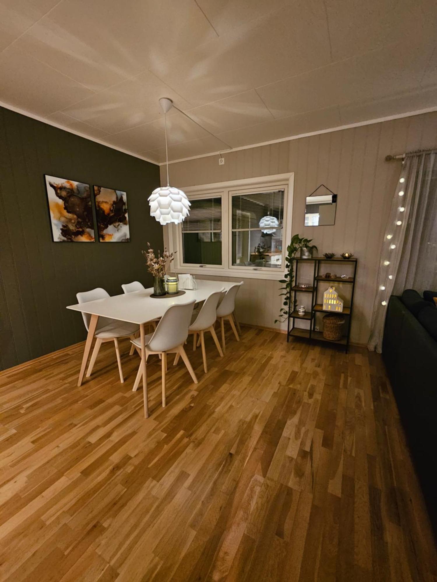 Big Luxury Euroraapartment In &free Parking Tromso