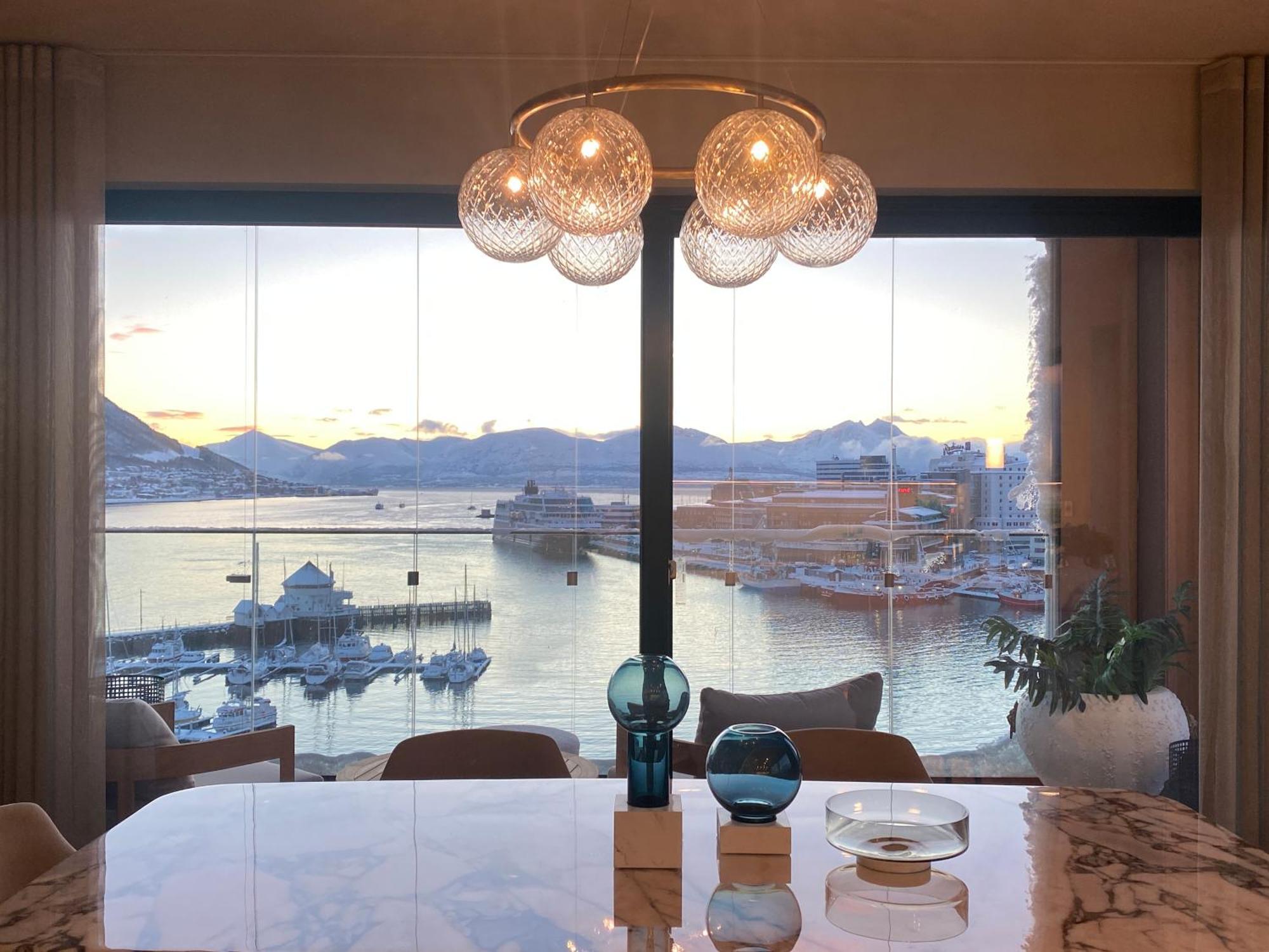 Apartment Vindlys Luxury Penthouse Tromso