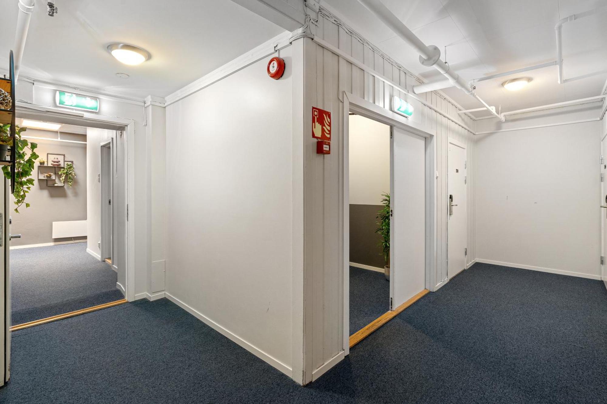 Enter Backpack Hotel 3*
