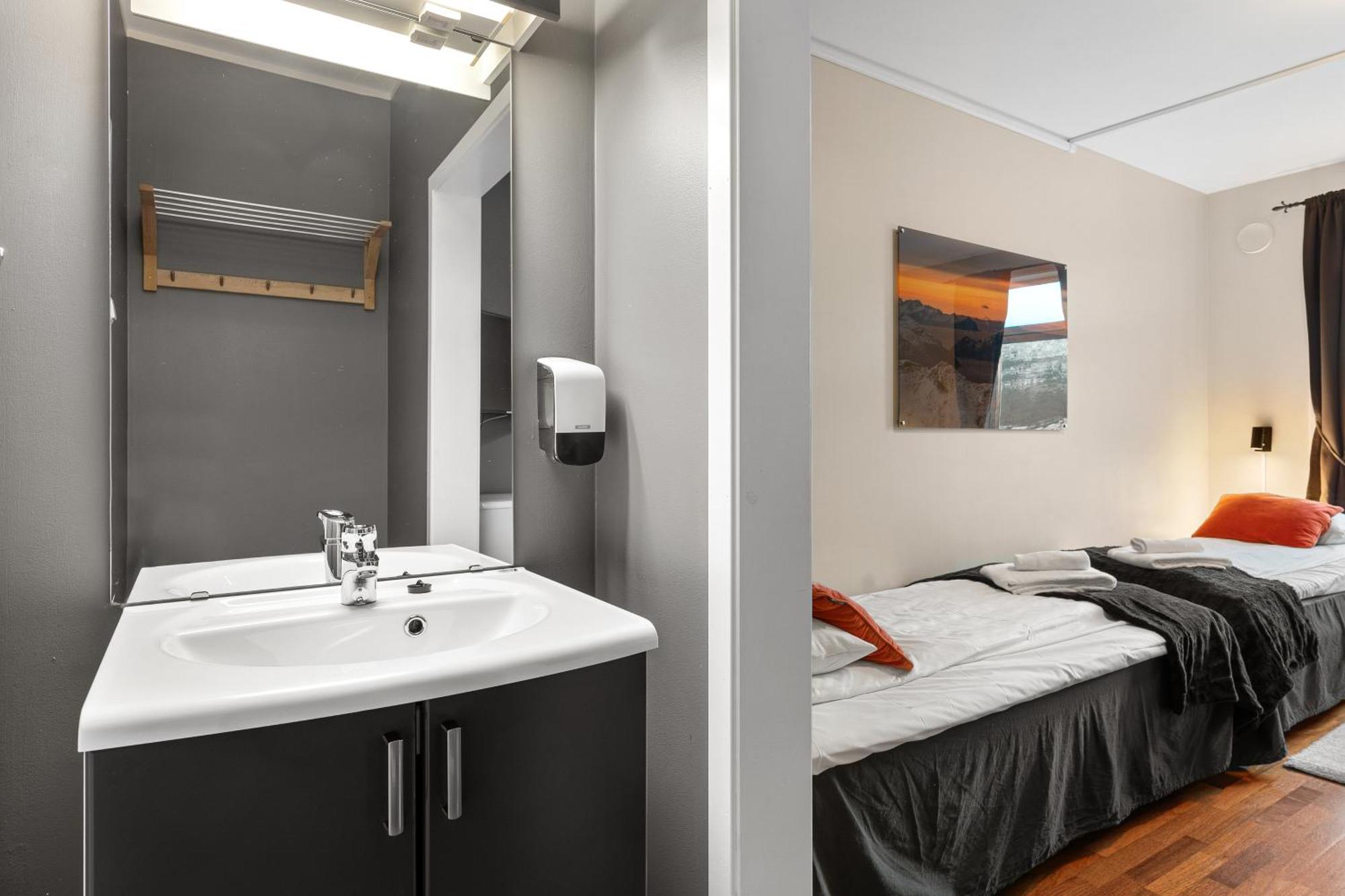 Enter Backpack Hotel Tromso