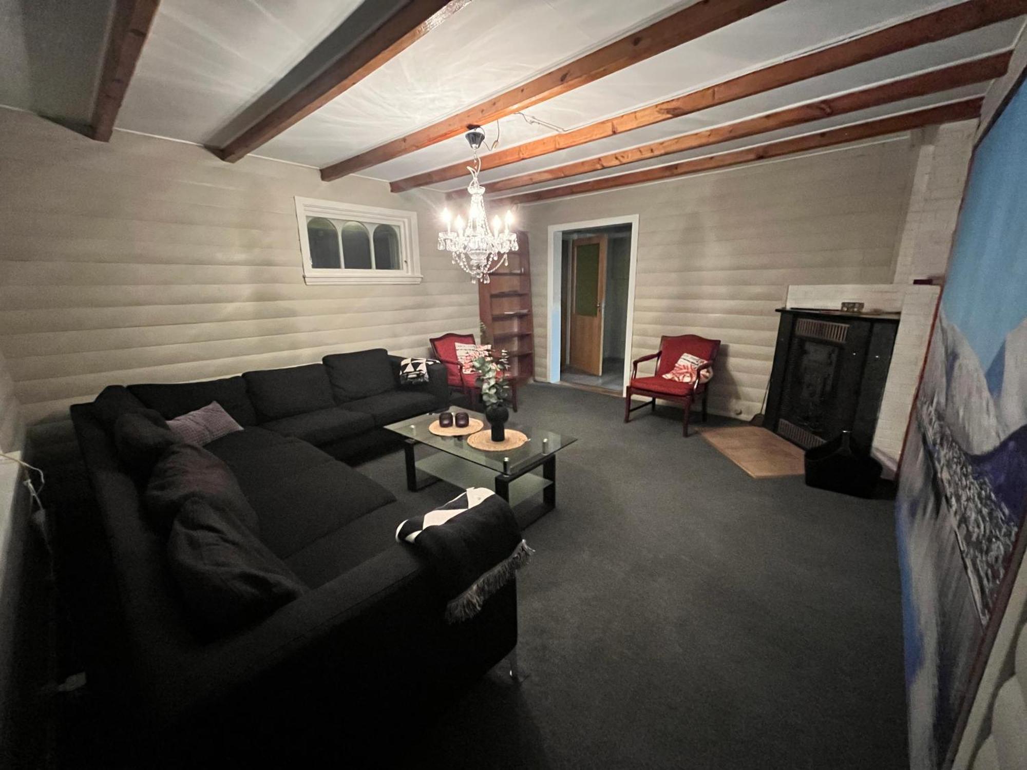 Enebolig Sentralt Pa Toppen Av Tromsoya Holiday home Tromso