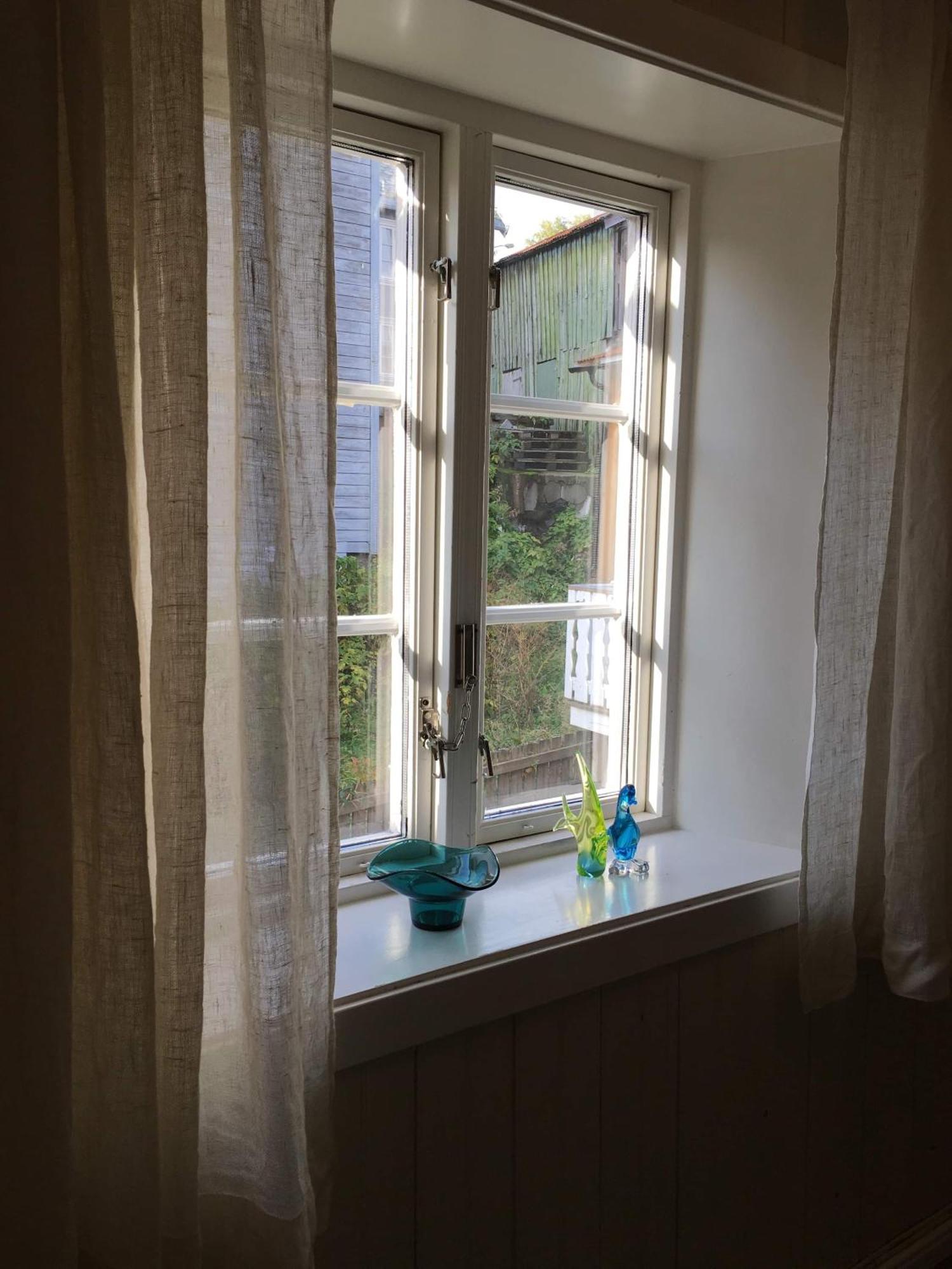 Sjarmerende Og Lysfylt Midt I Tromso