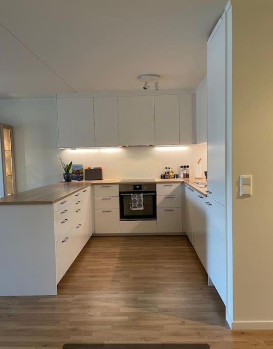 Great 2 Bedroom In Centrum! * Tromsø