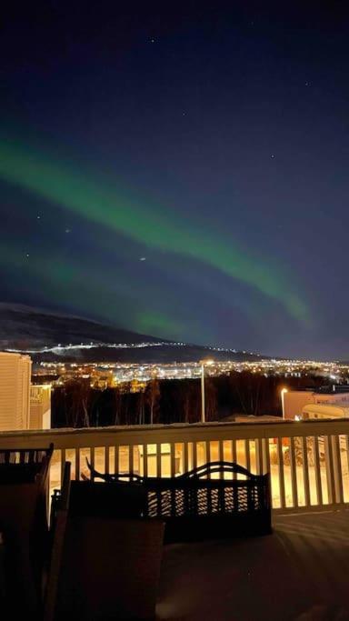 Apartment Fin Leilighet Med En Nydelig Sjoutsikt Og Fjell Tromso