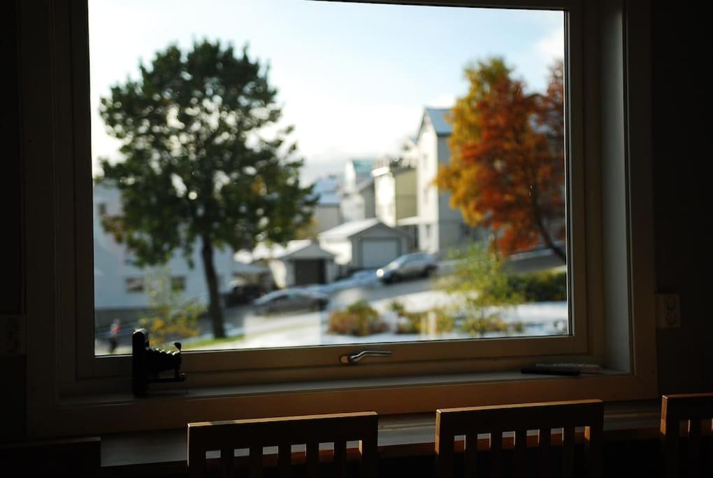 Apartment Cozy 3br In Free Wifi Tromso