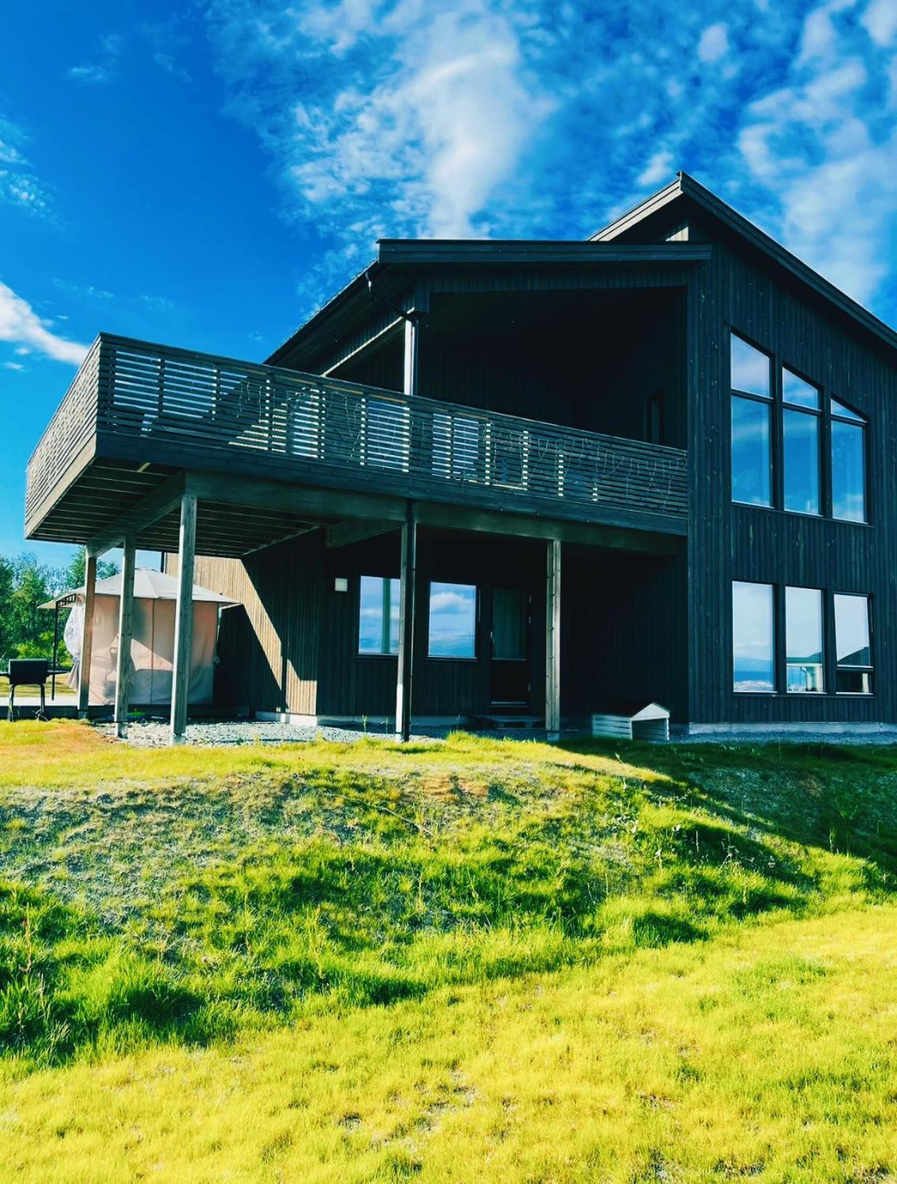Artic Villa *