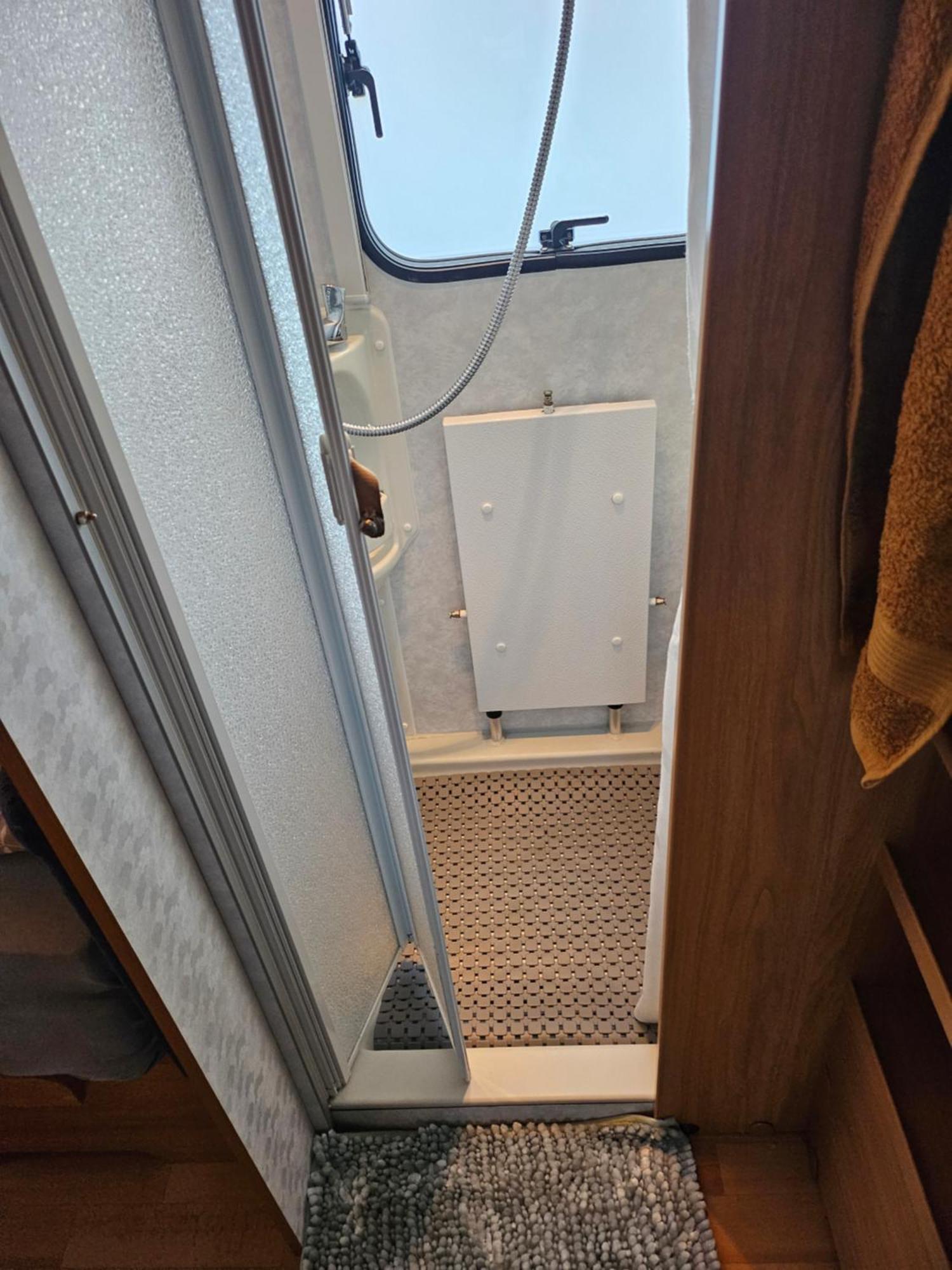 Prosper Caravan Tromso-free Parking I Have Also Same Place, 4 People Apartment *
