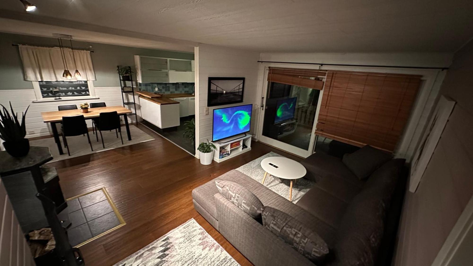 Cozy House In The Heart Of Tromsdalen. Appartement