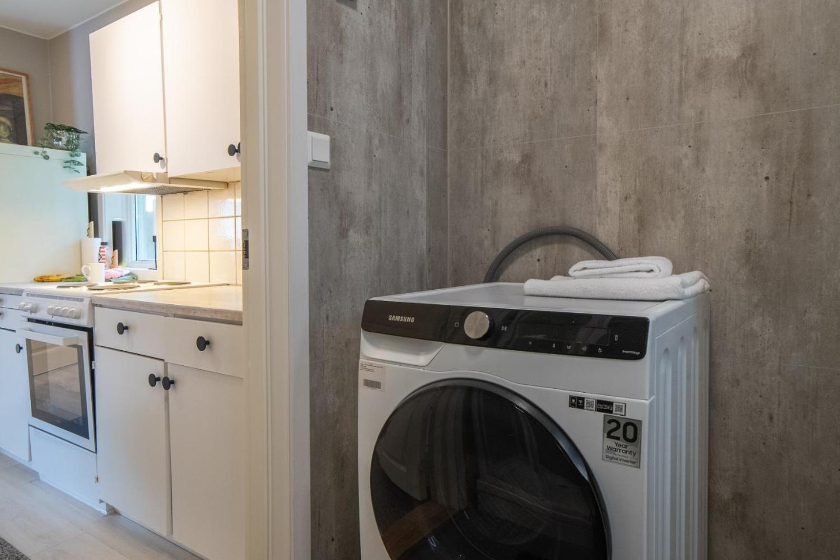 Close To Everything! Comfy! Apartment *
