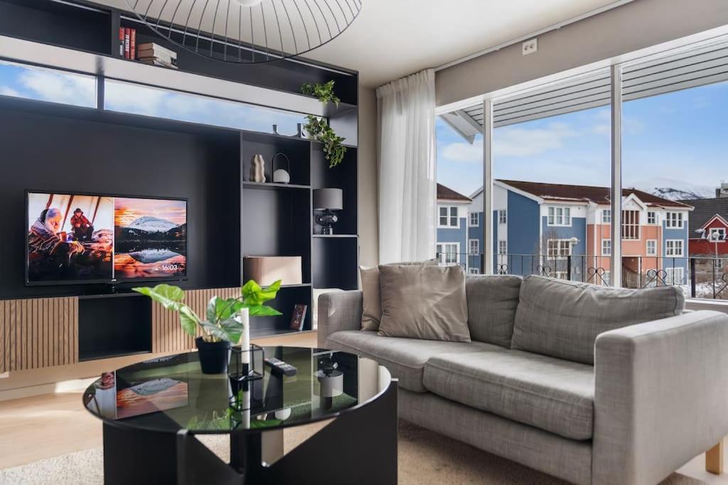 Stor Og Moderne * Tromsø