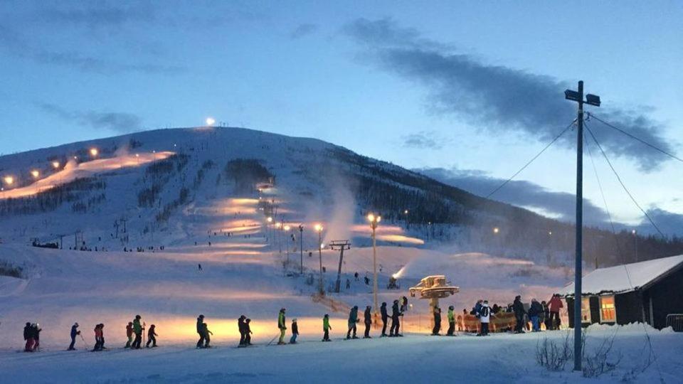 Arctic Inn, Cozy Single Bed Private In A Shared With Stunning Views Privatunterkunft *