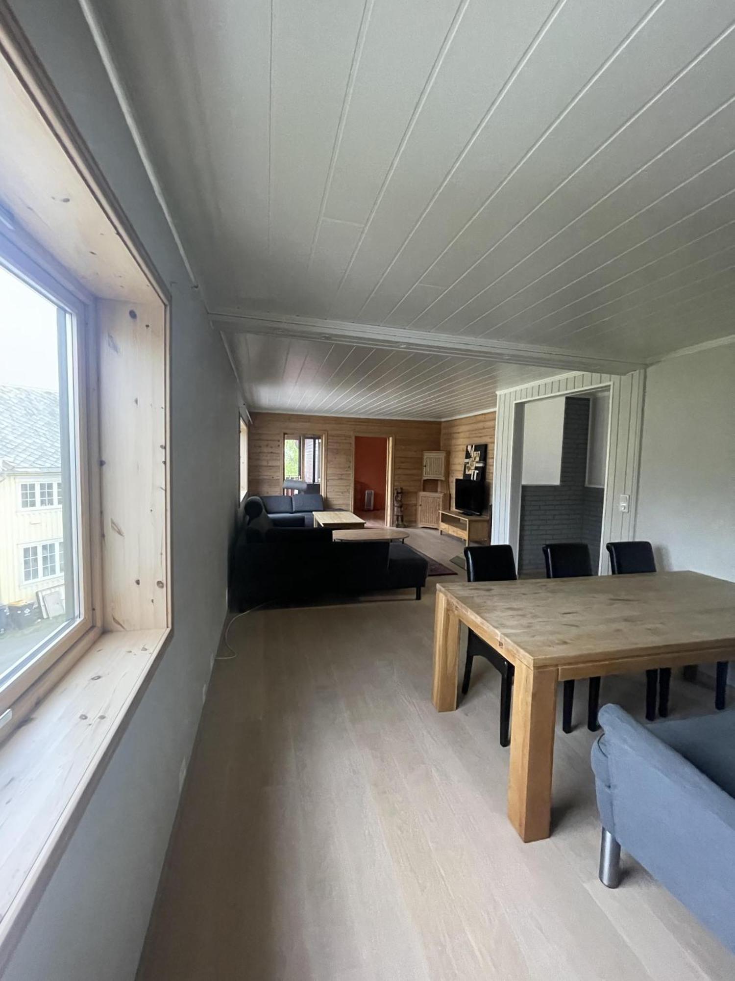 Apartment Arctic - 4 Bedrooms And Parking