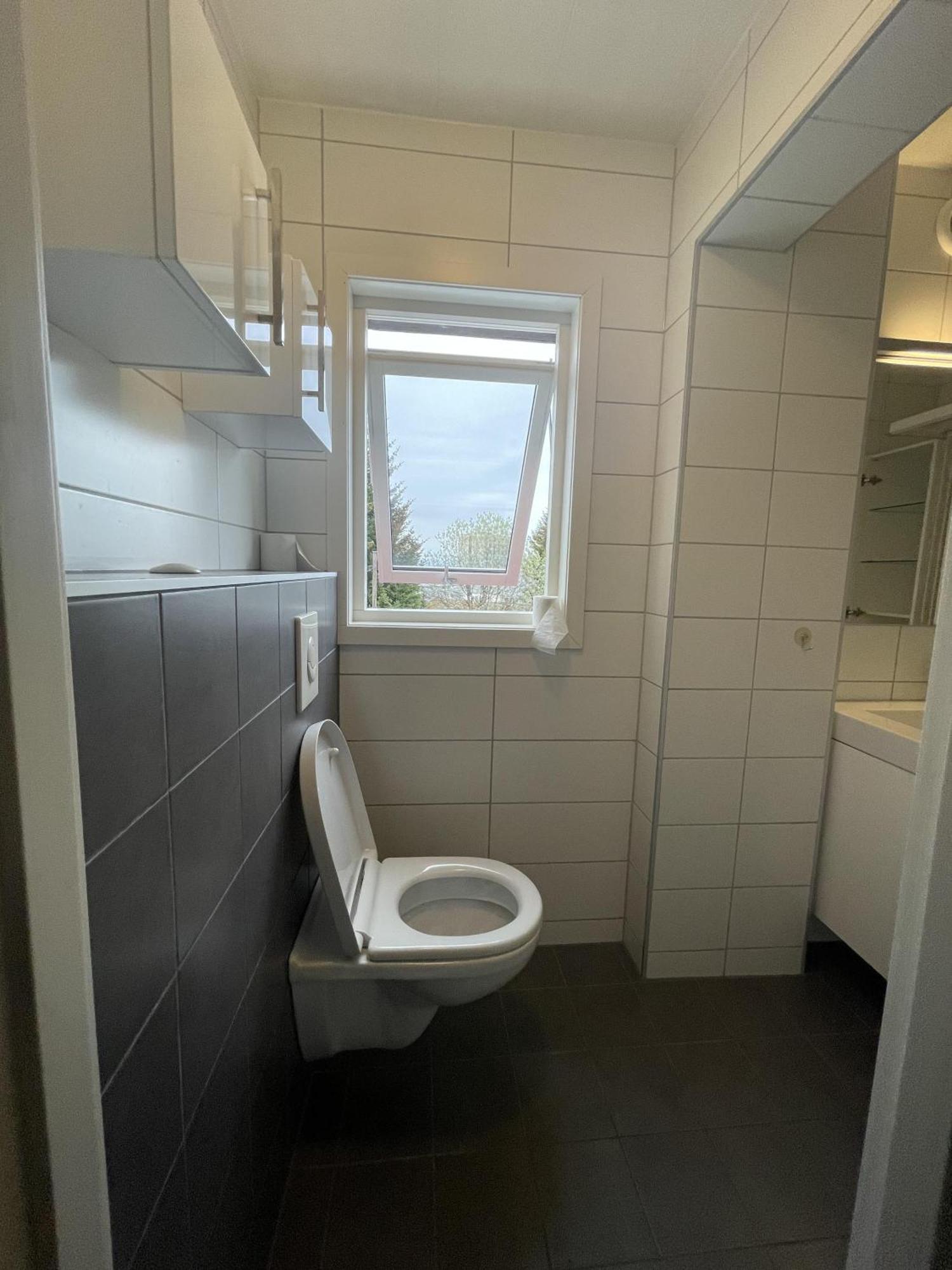 Arctic - 4 Bedrooms And Parking Tromso