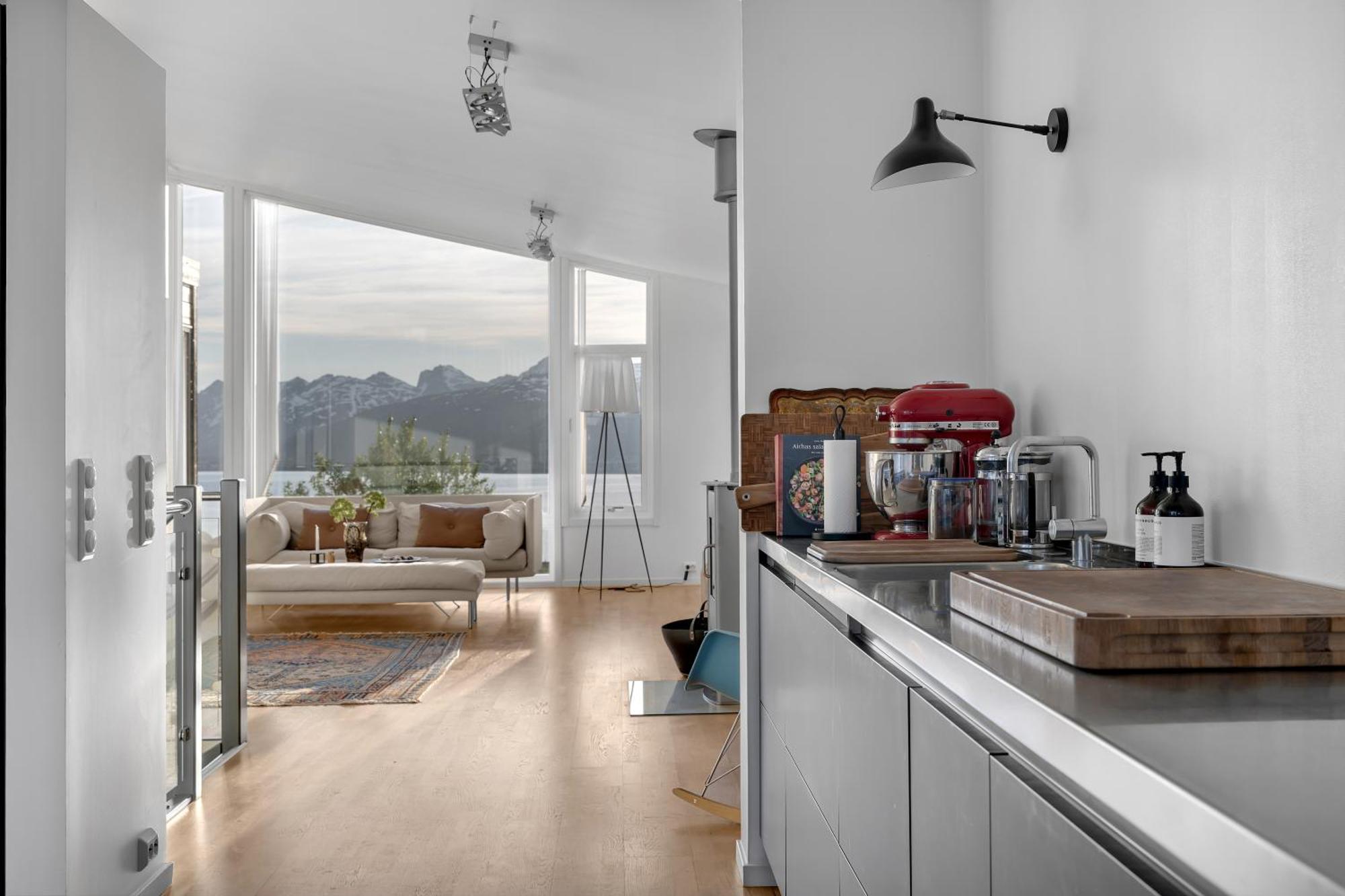 Funkisvilla Med Panoramautsikt Tromsø