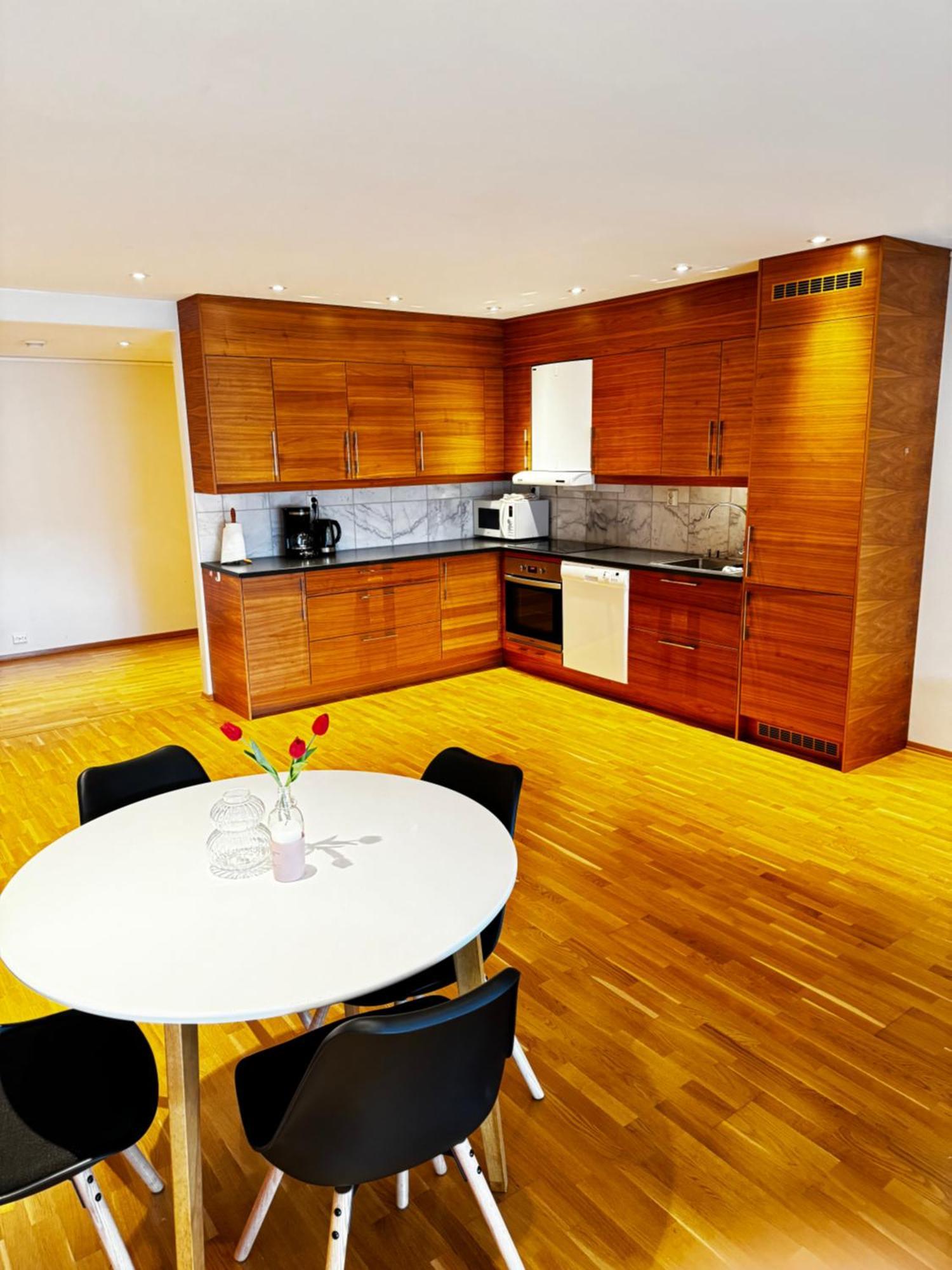 Apartment Sentral Med Fantastisk Utsikt *