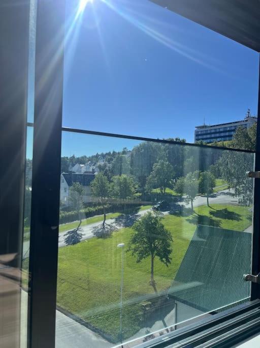 Center 7th Floor With Beautiful View Tromso