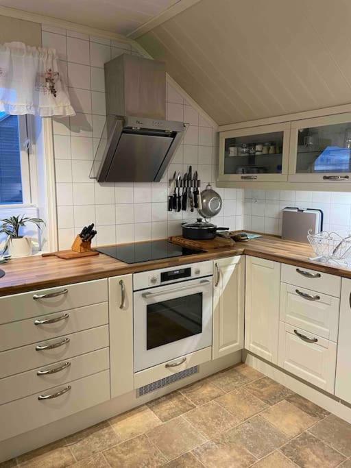 Floor With Amazing View And Location * Tromso