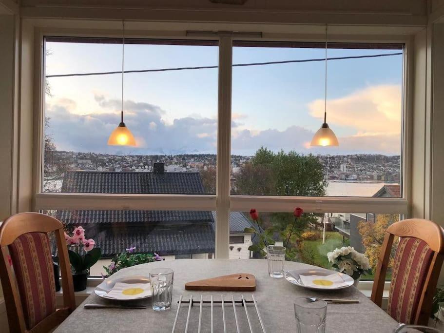 Floor With Amazing View And Location Apartment Tromso