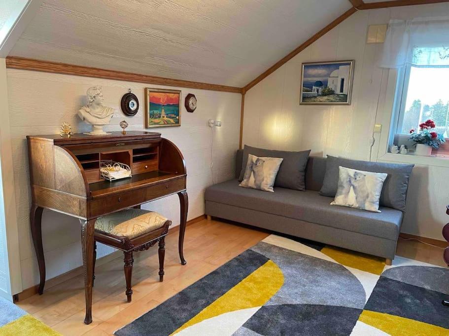 Floor With Amazing View And Location
