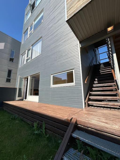 Cozy 2 Bedroom Apartment
