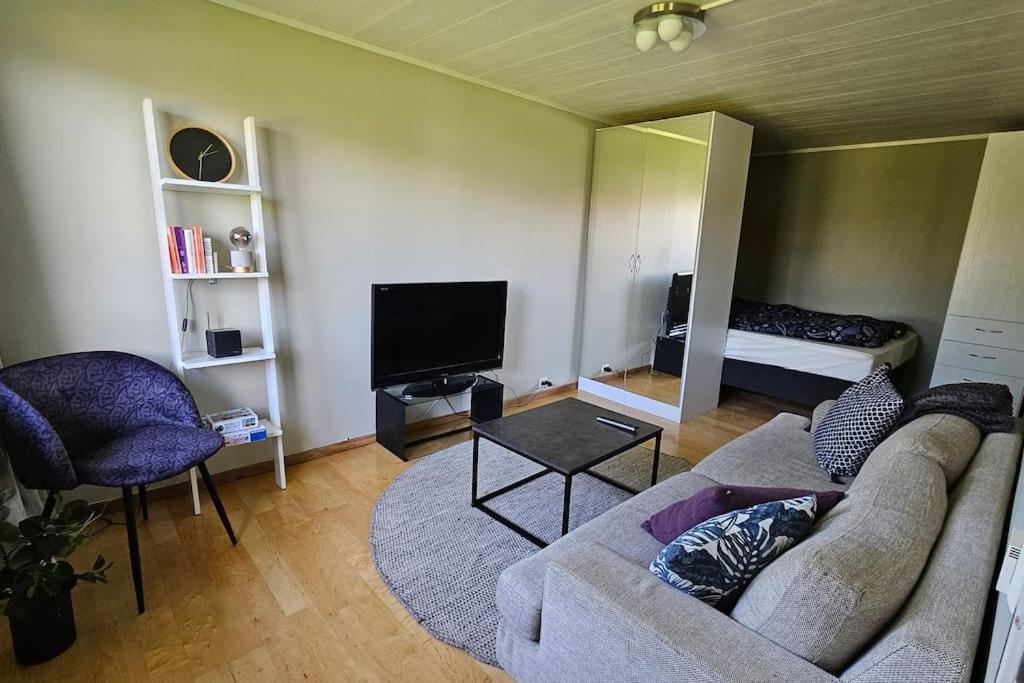 Hybel Med Naerhet Til Alt Appartement Tromsø