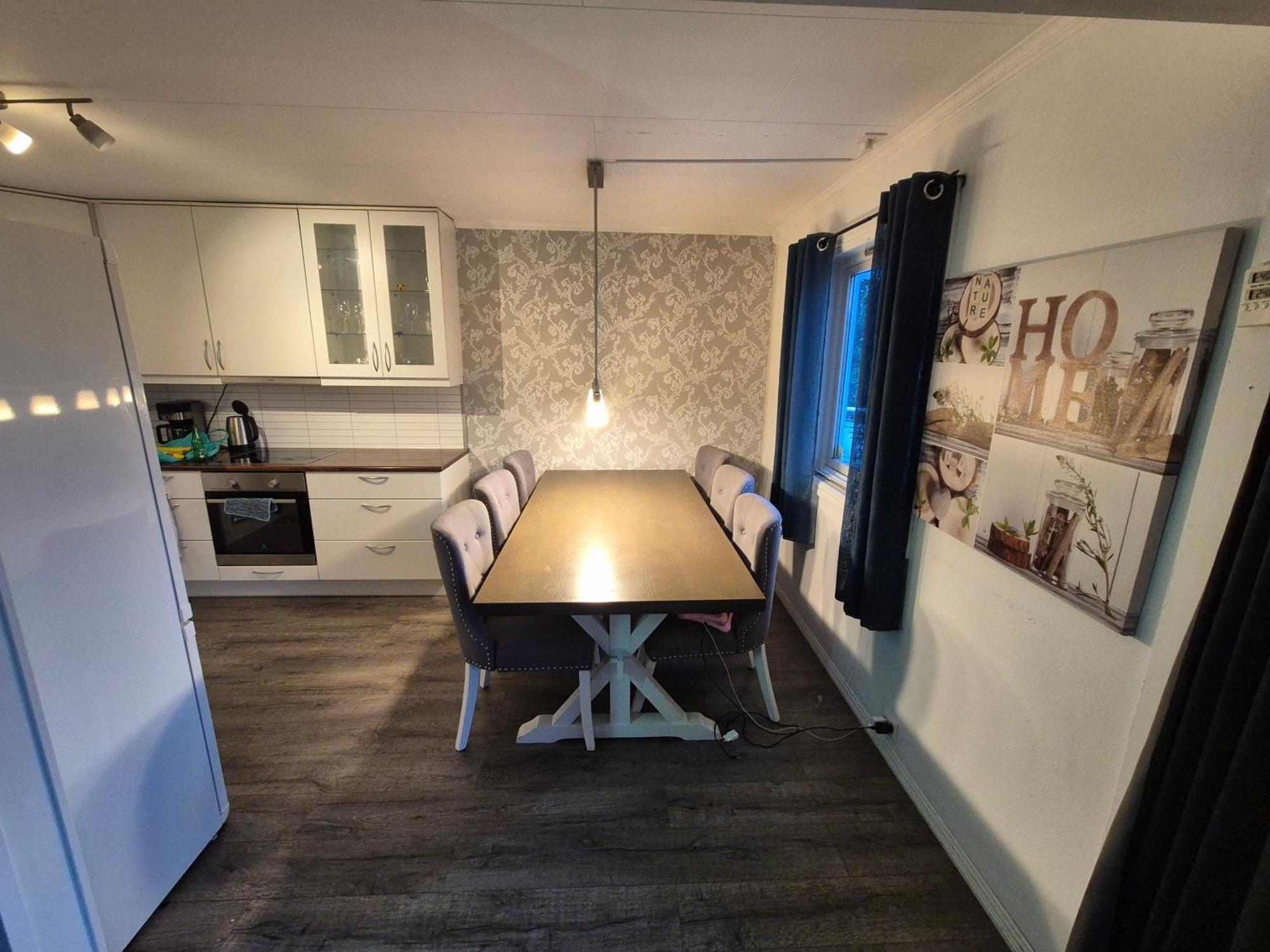 Lovely 4 Bedroom House With The View Of Aurora Holiday home Tromso