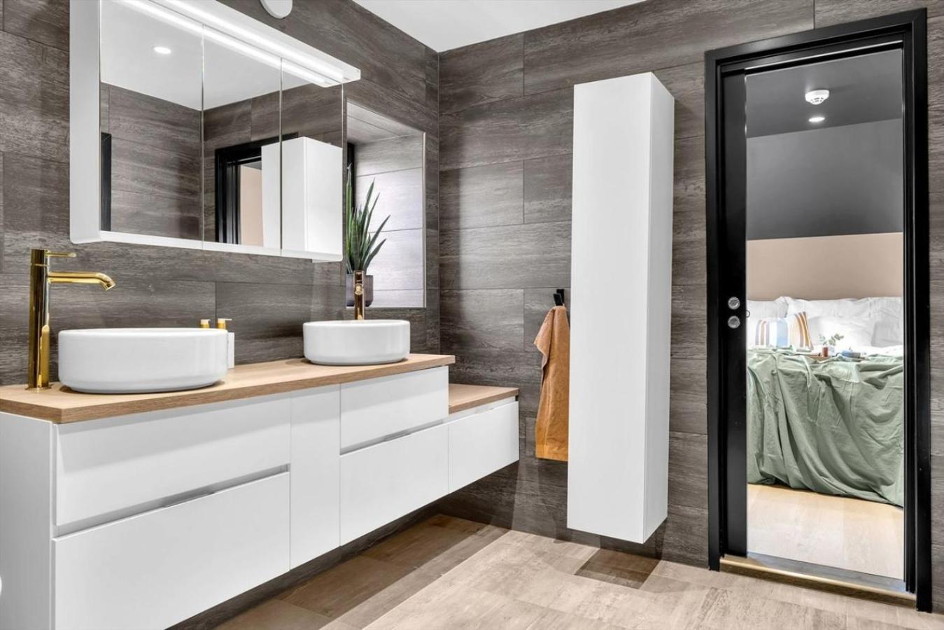 Aurora Polaris - With Outdoor Sauna - 750m From Center - Free Parking Villa