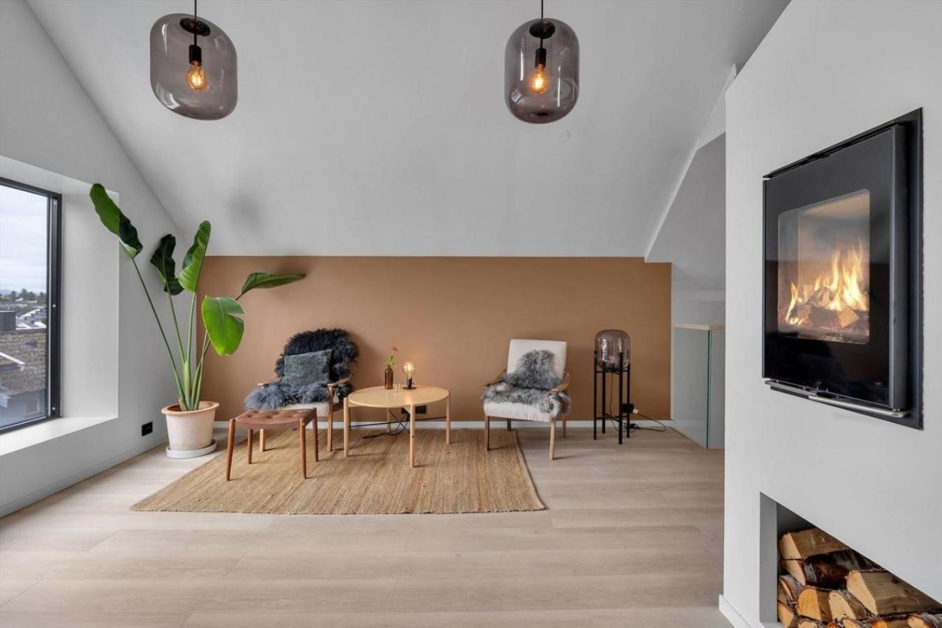 Aurora Polaris - With Outdoor Sauna - 750m From Center - Free Parking Villa *