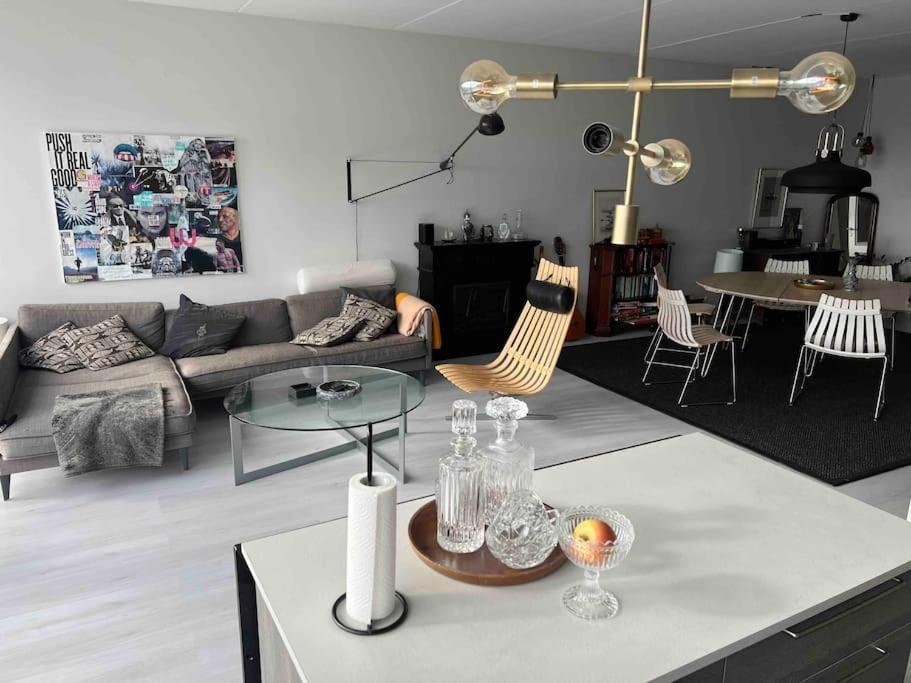 10th Floor Penthouse In The Heart Of Appartement Tromsø