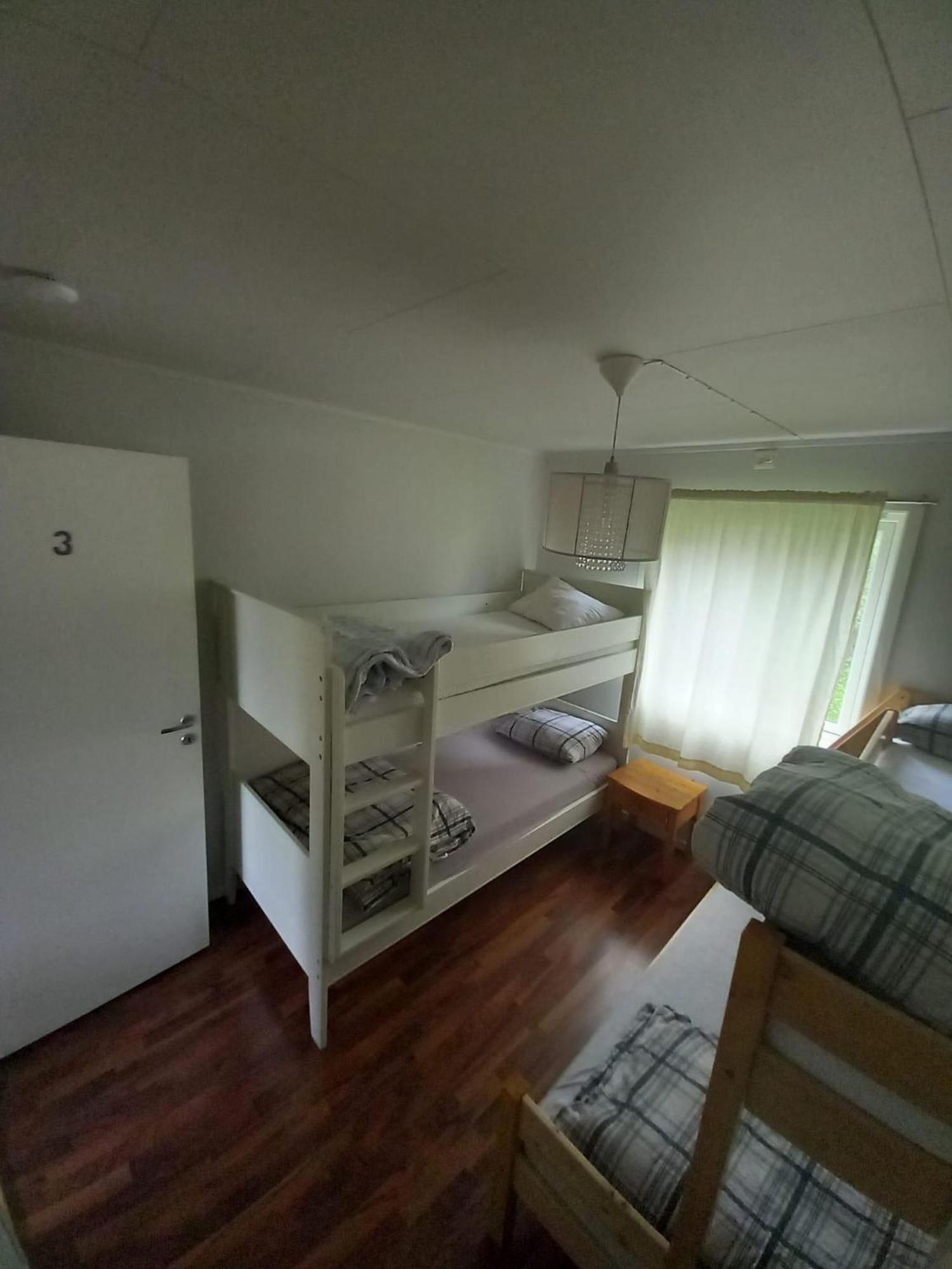 Apartment Arctic Paradise - 4 Bedroom In