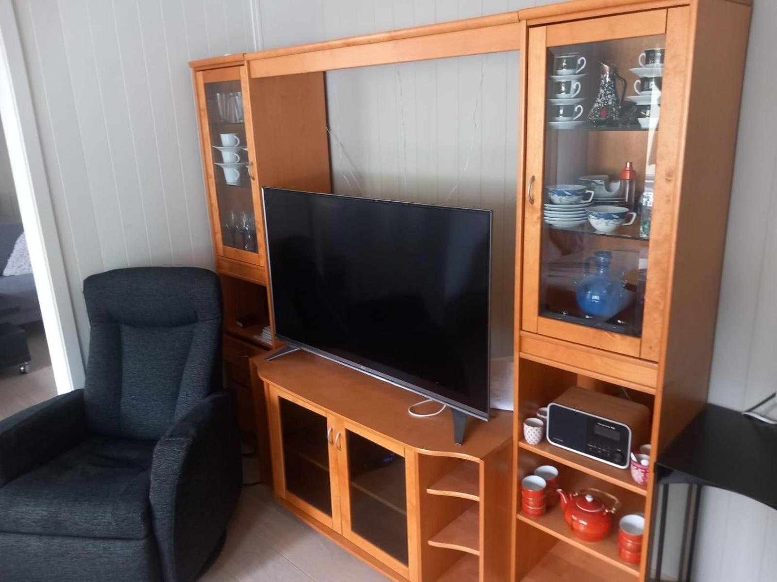 Arctic Paradise - 4 Bedroom In Apartment Tromsø