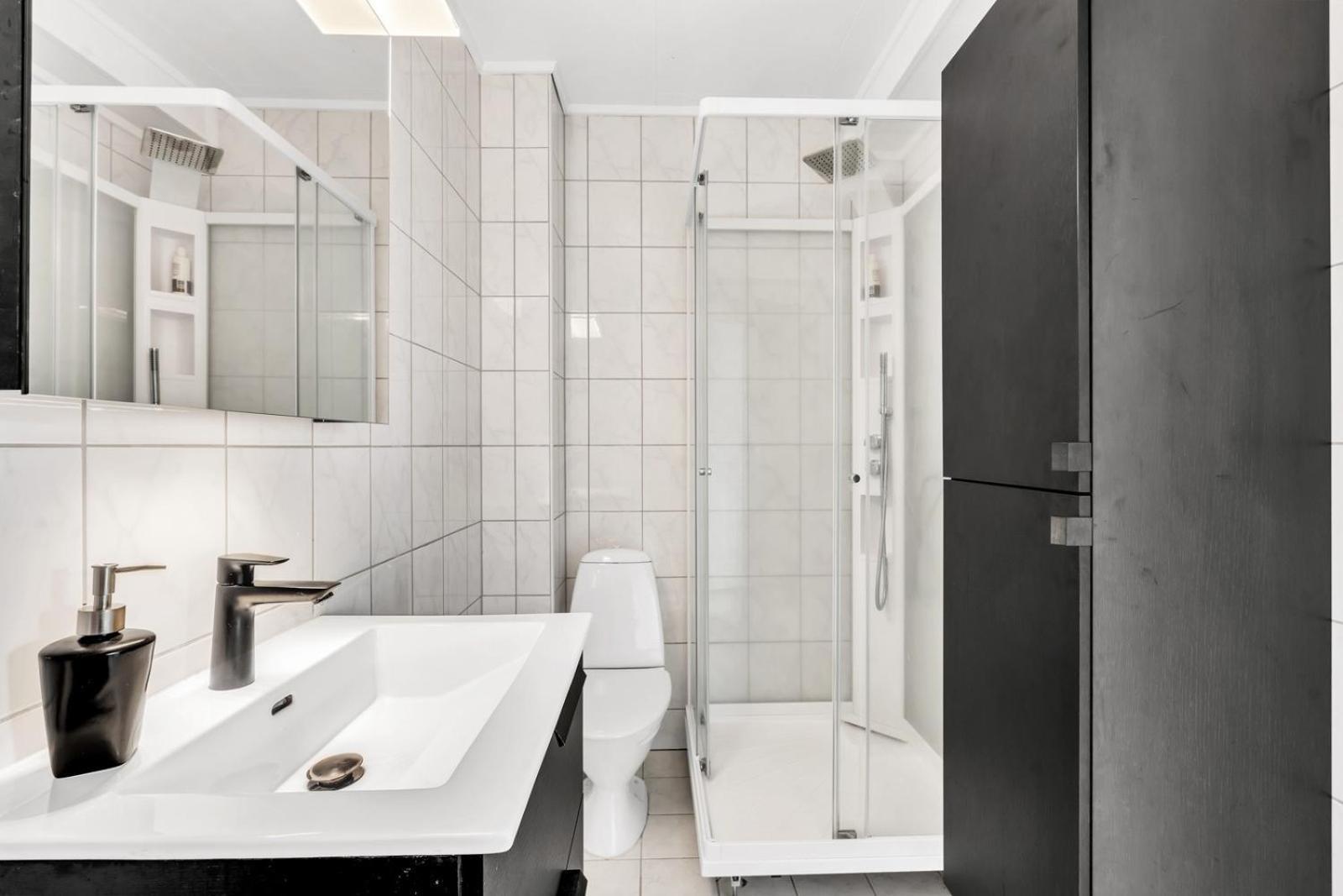 Appartement Downtown With Queensize Bed And Parking Tromsø
