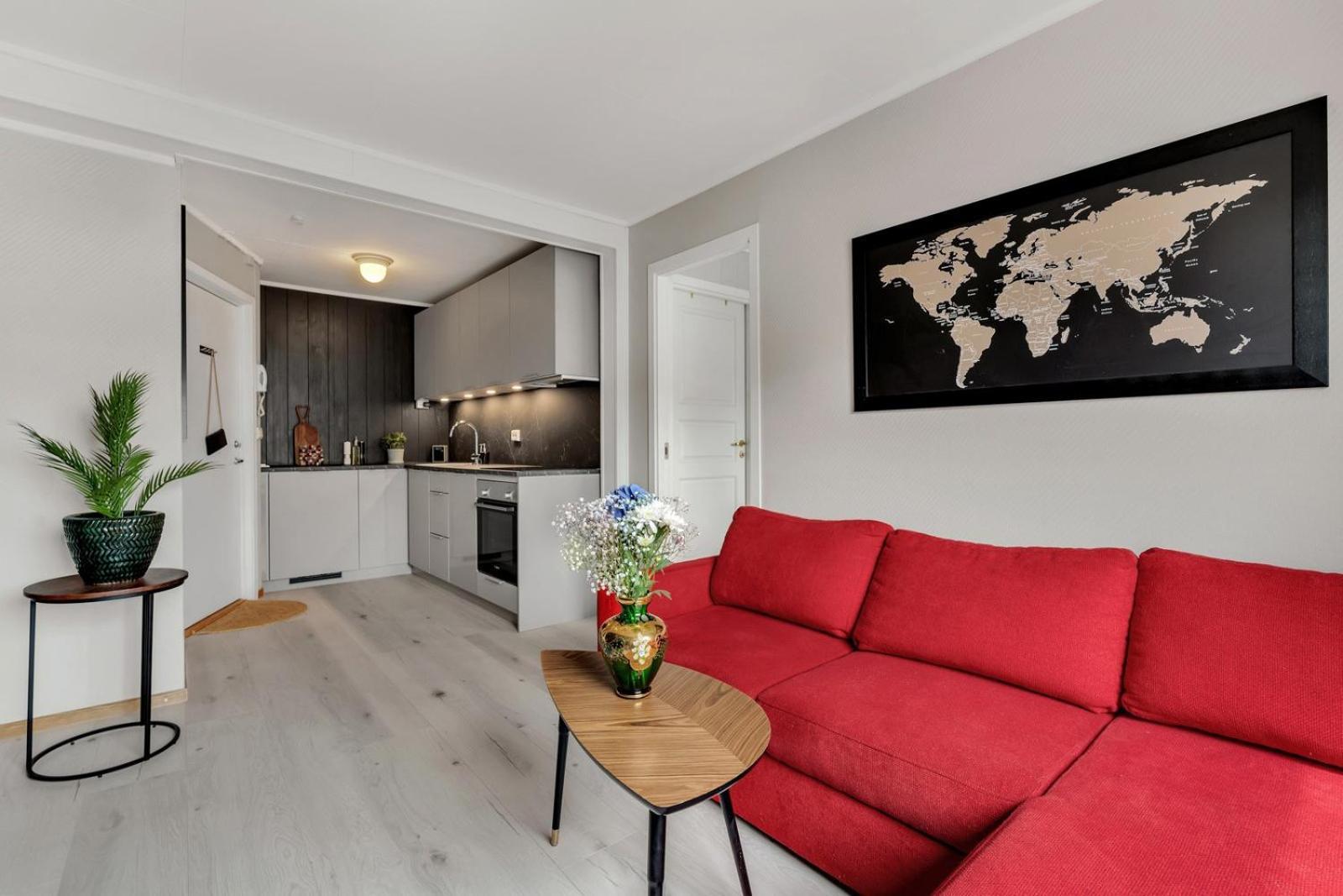 Downtown With Queensize Bed And Parking Appartement Tromsø