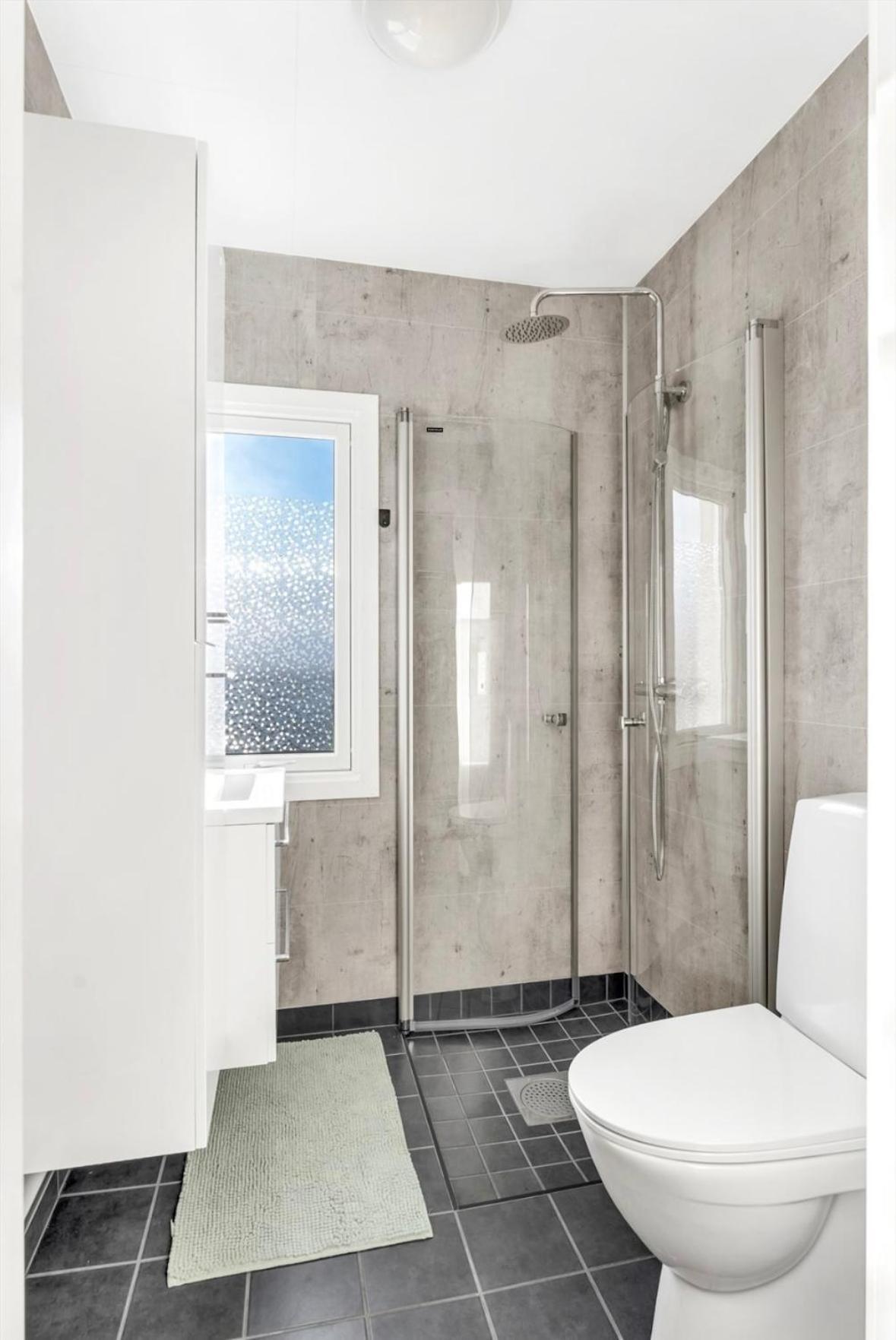 Apartment Sentral Liten Med Fin Utsikt Og Parkering Tromso
