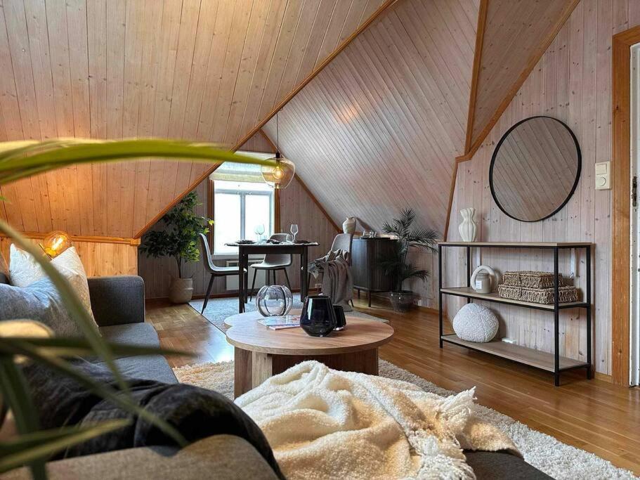 Leilighet Cozy Loft With Amazing View