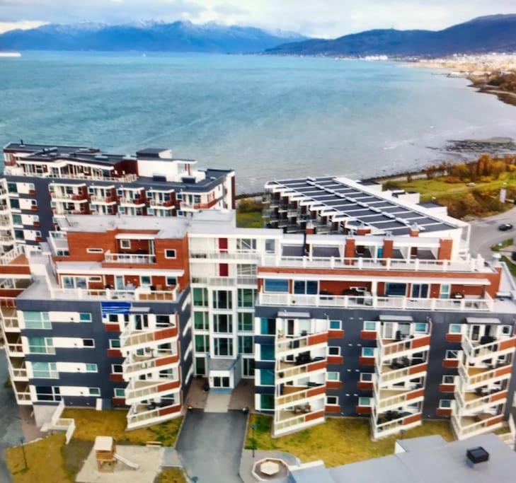 Apartment Modern Sunny In With Parking Tromso