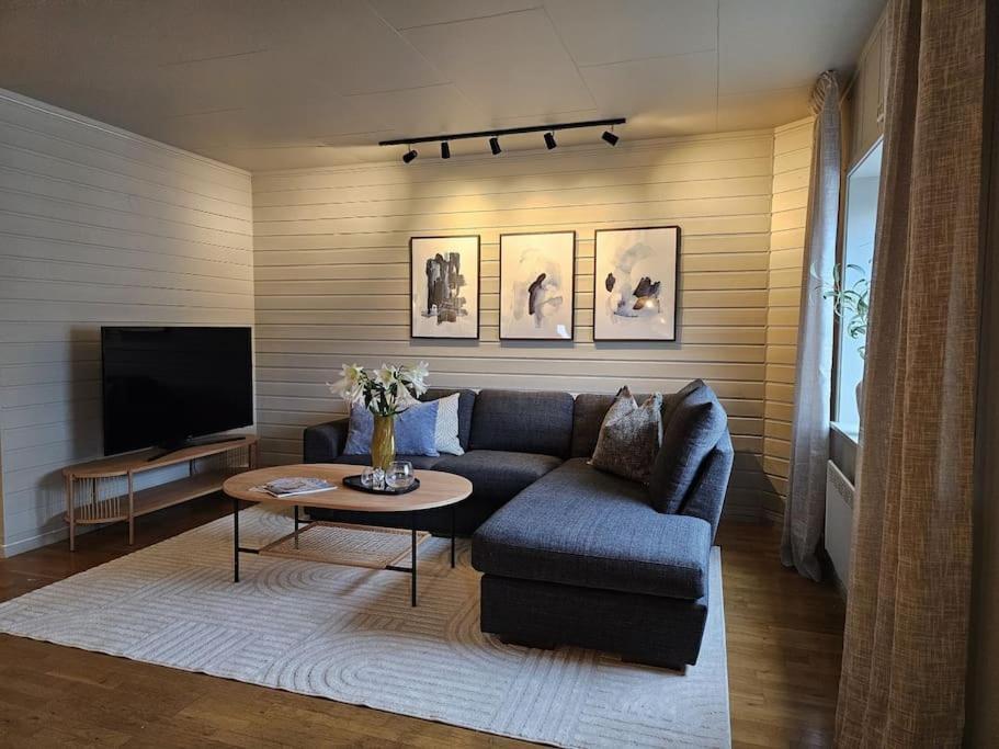 Urban In Center! Apartment *