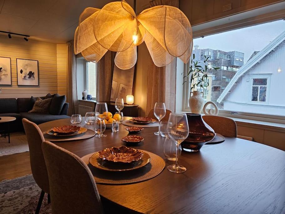 Urban In Center! Apartment *
