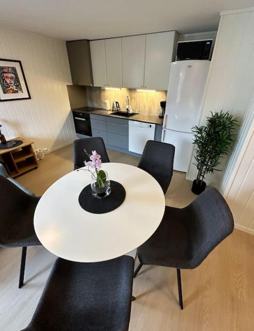 Moderne Sentral Med 3 Soverom - Saltus Leilighet Tromsø