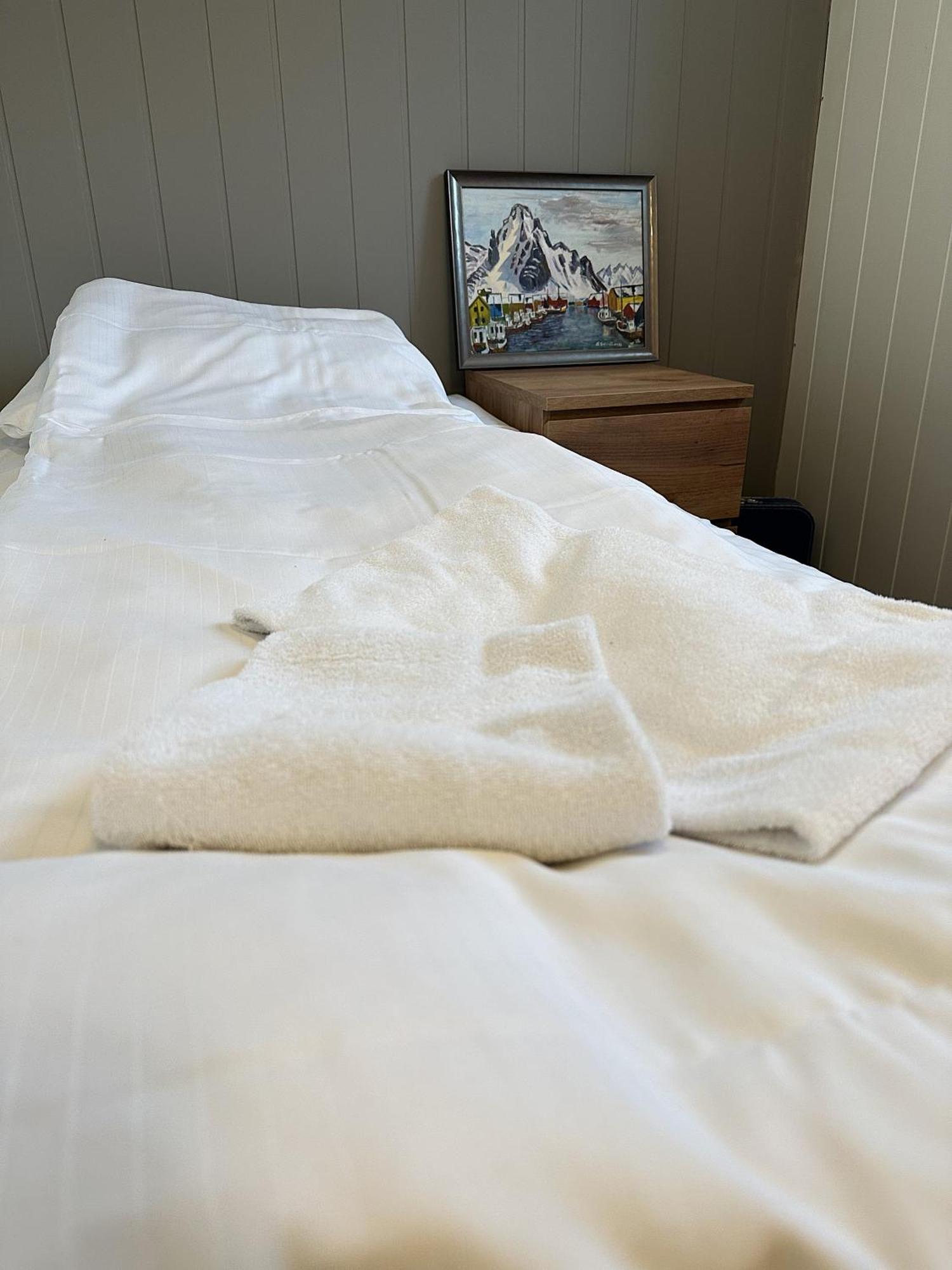 Appartement Sentral Med 3 Soverom Og Kjokken - Mare *