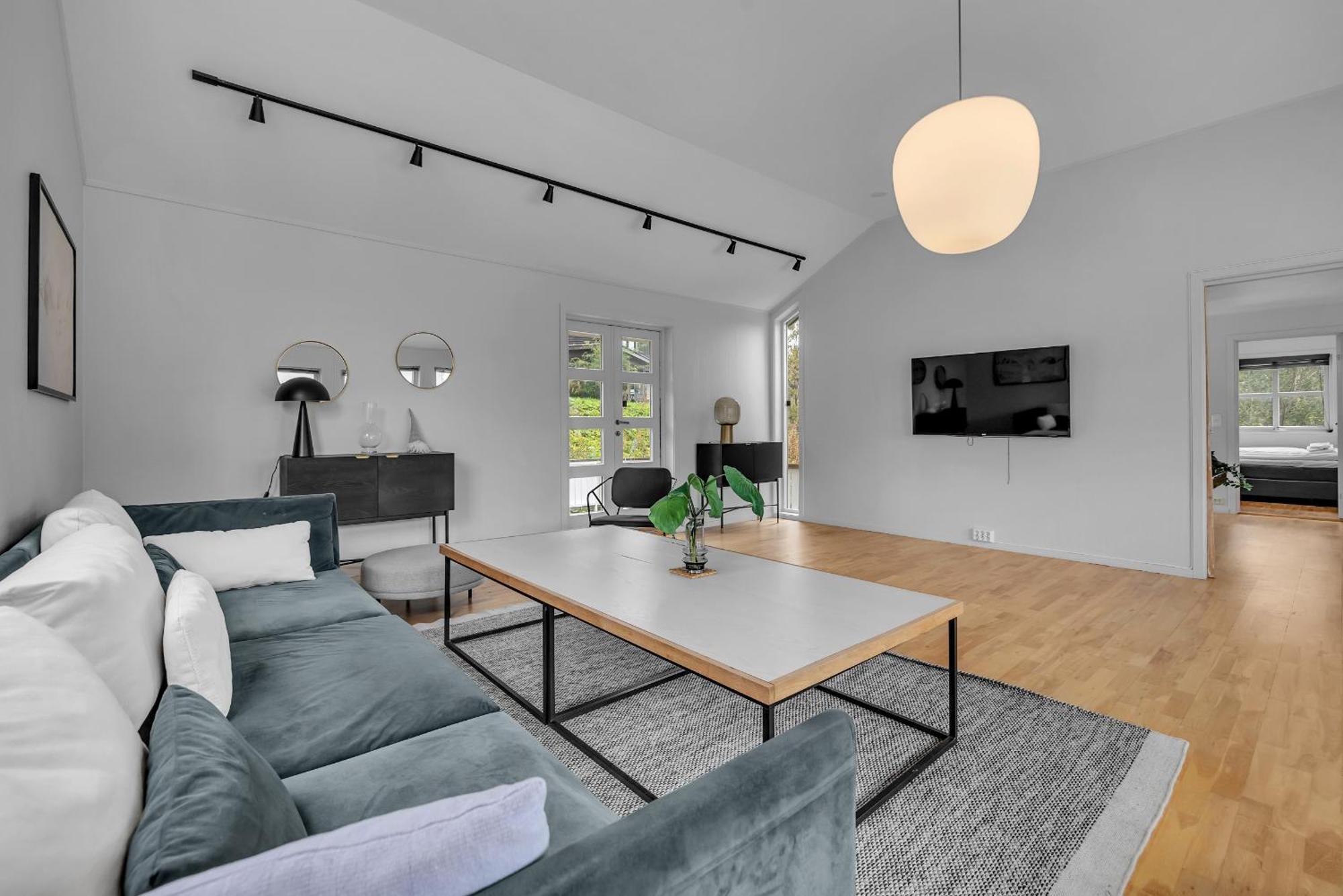 Large Modern House With A View * Tromso