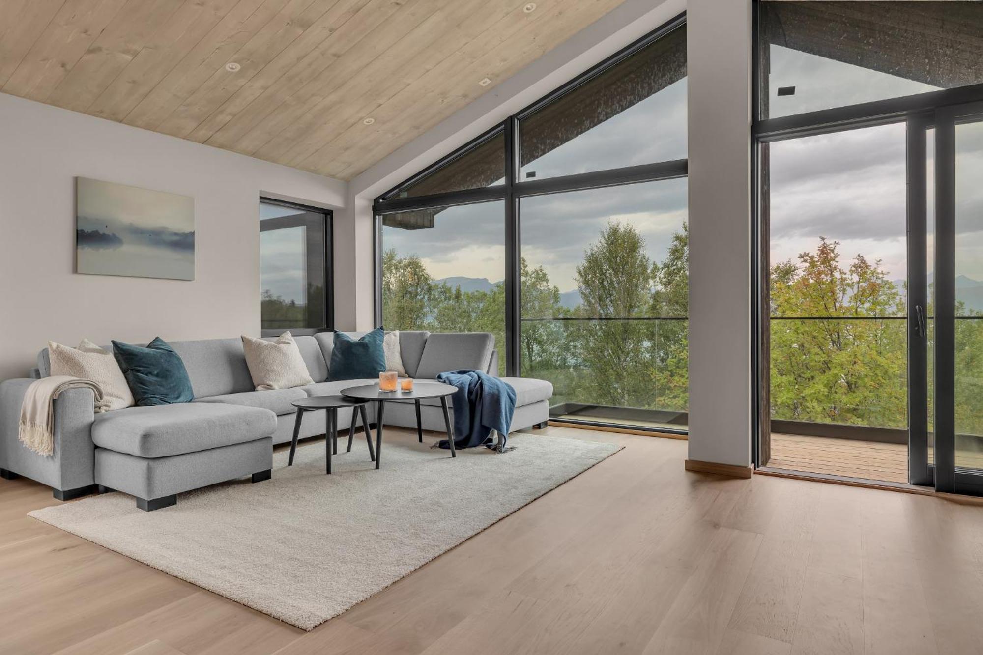 Nansen - New Exclusive Villa, Multiple Units * Tromso