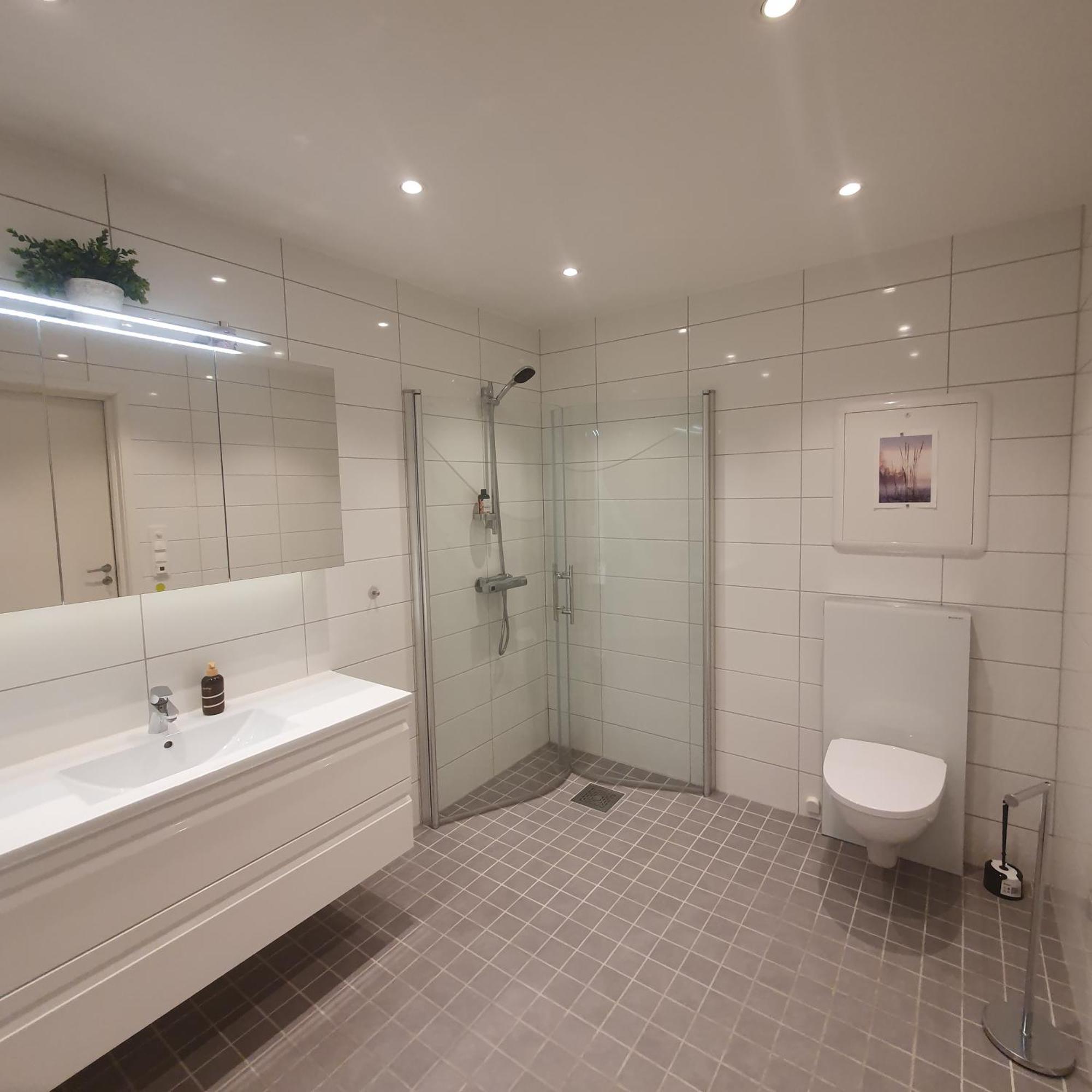 Apartment Arctic View - Sentral With Free Parking Tromso