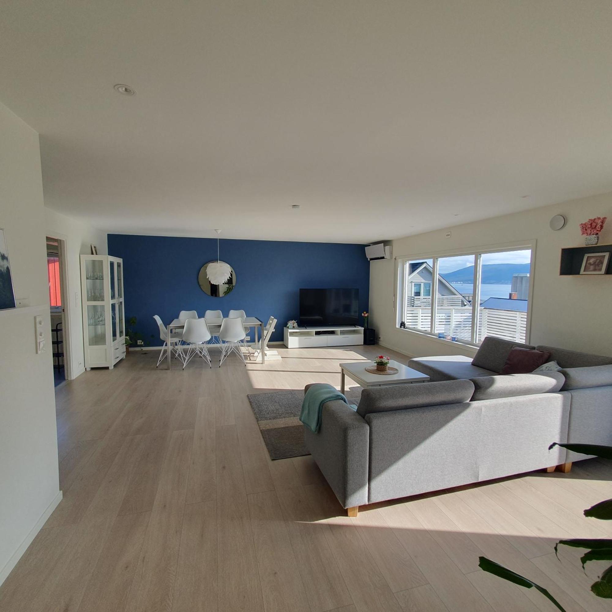 Arctic View - Sentral With Free Parking Tromso